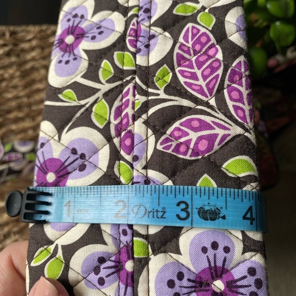 Very Bradley Plum Petals Tote bag EUC - Picture 11 of 11